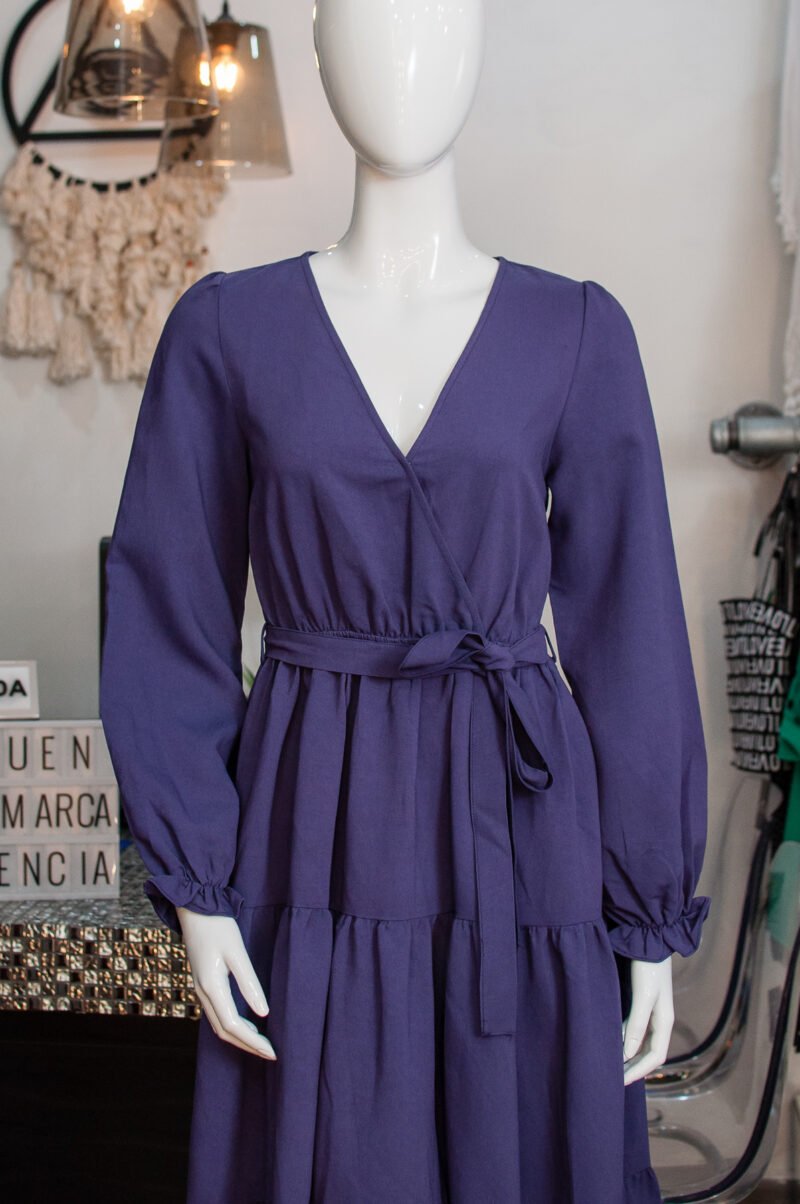 Vestido largo azul con cinto - Image 2
