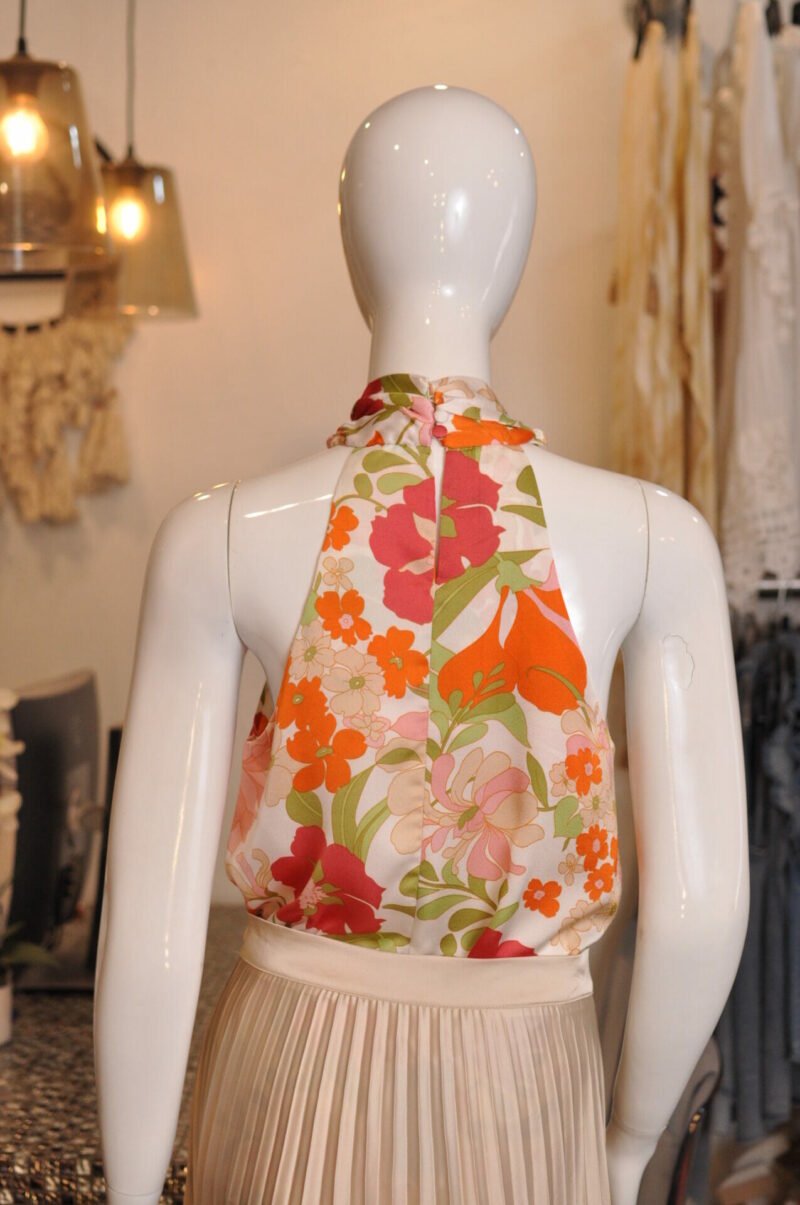 Blusa cruzada estampado de flores - Image 3