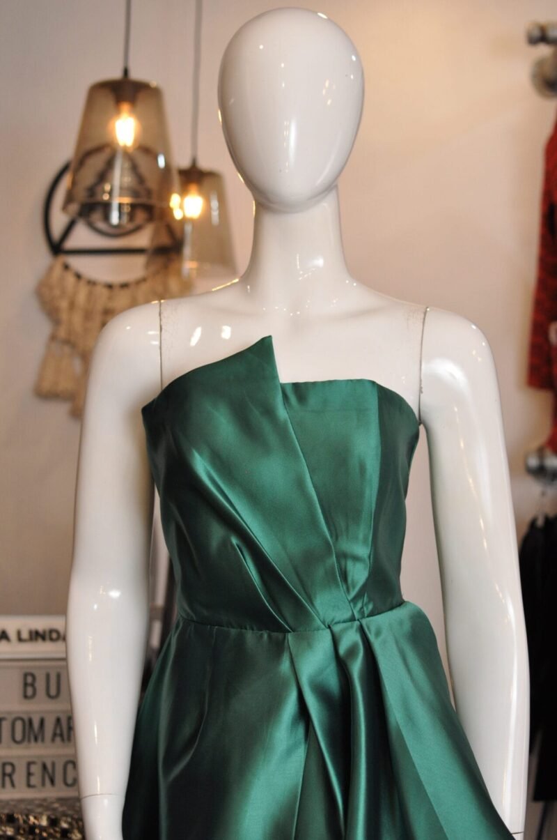 Vestido largo strapless verde - Image 2