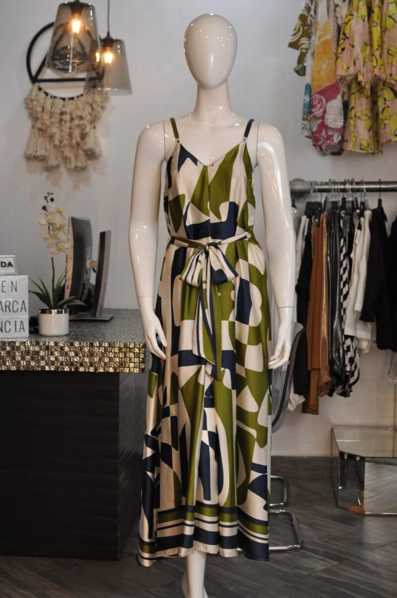 Vestido media pierna con estampado verde azul y beige