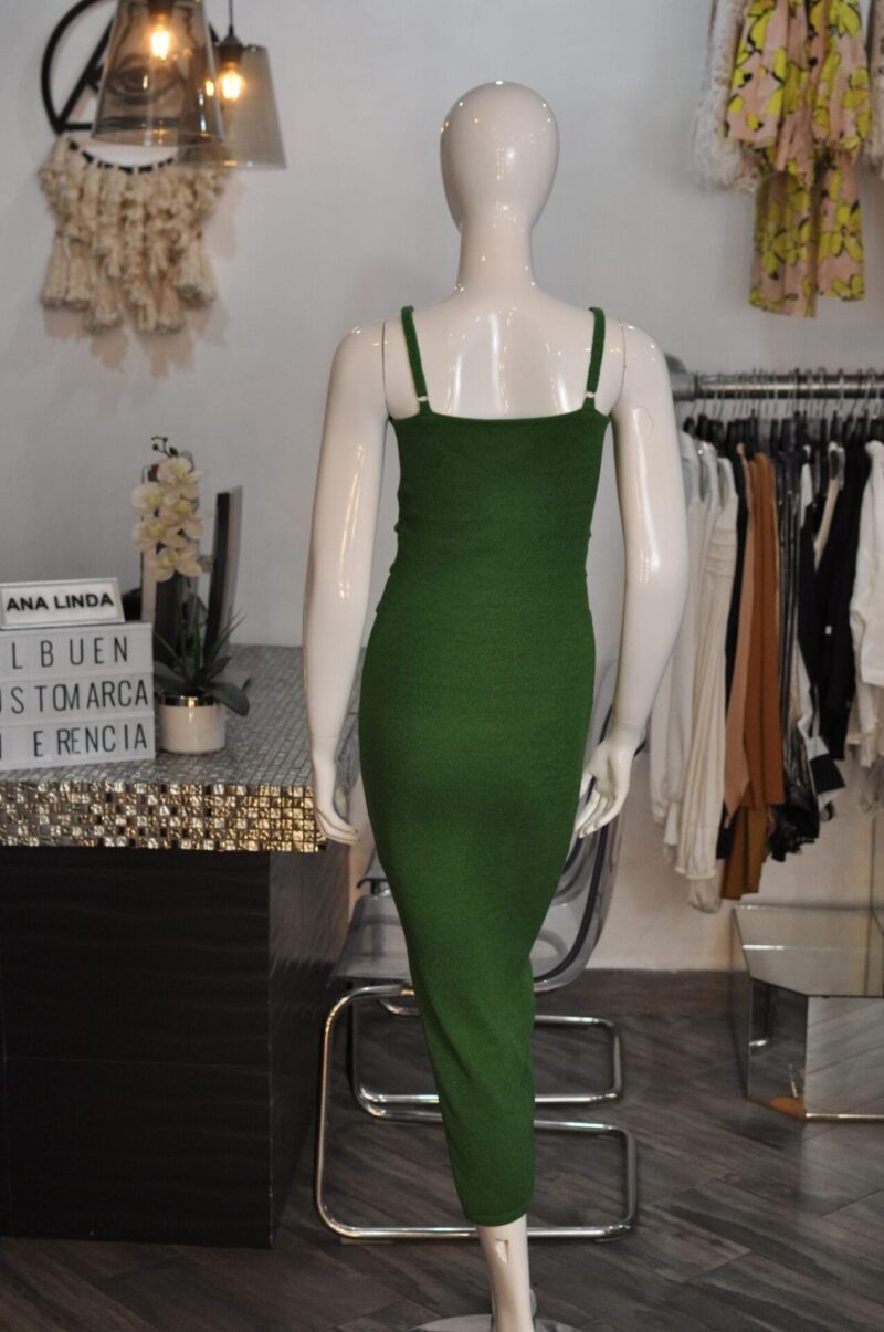 Vestido liso media pierna con detalle verde - Image 3