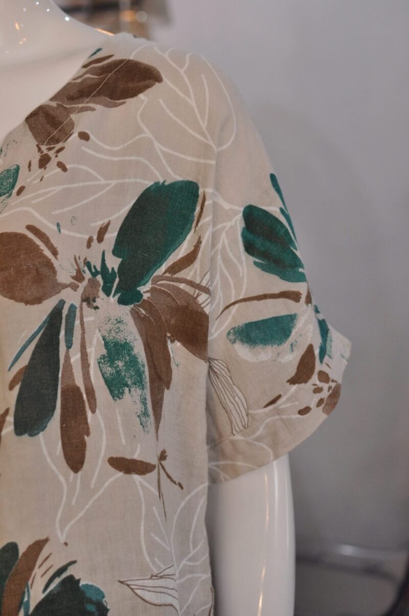 Blusa lino estampado beige - Image 2