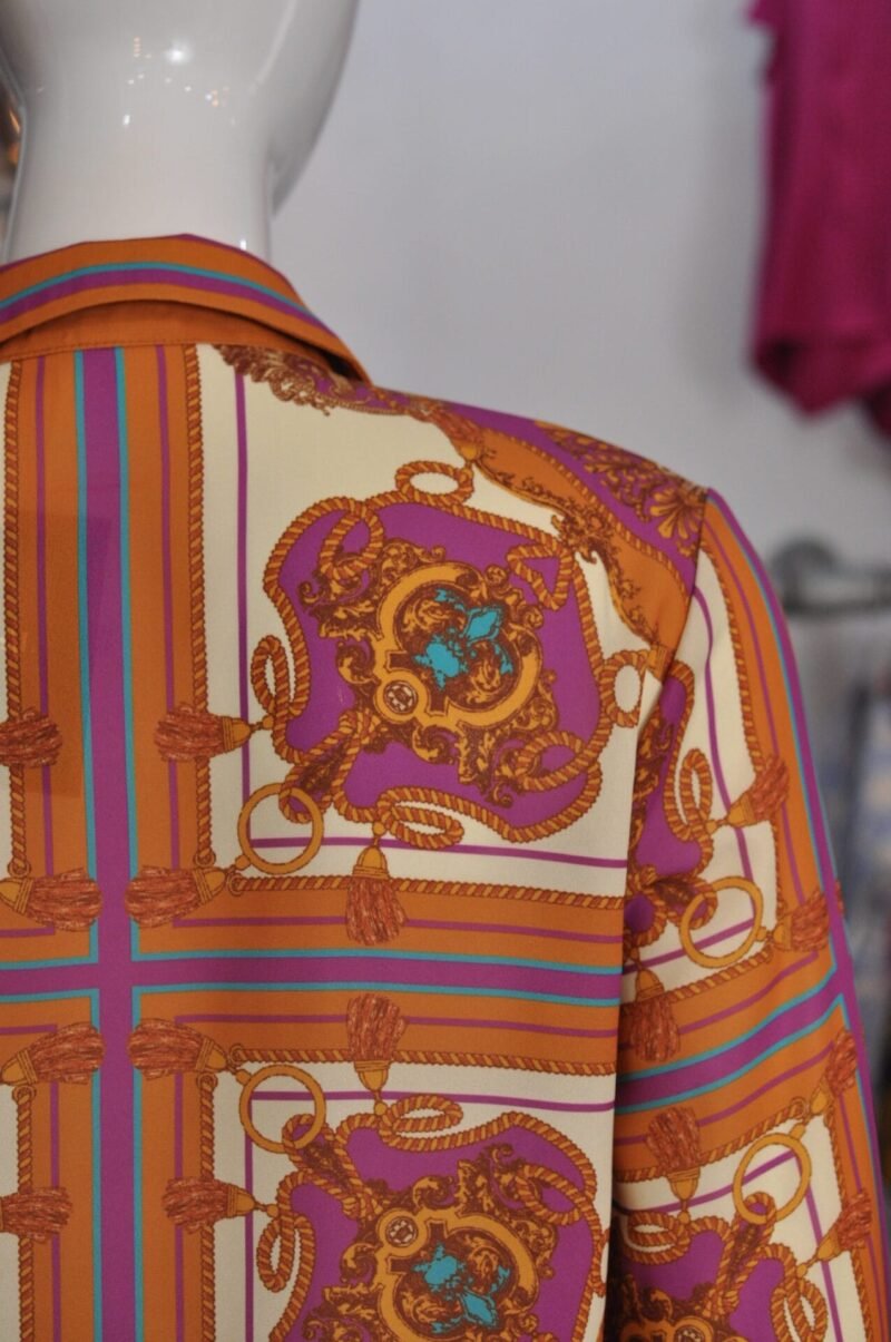 Blusa mostaza estampada - Image 4