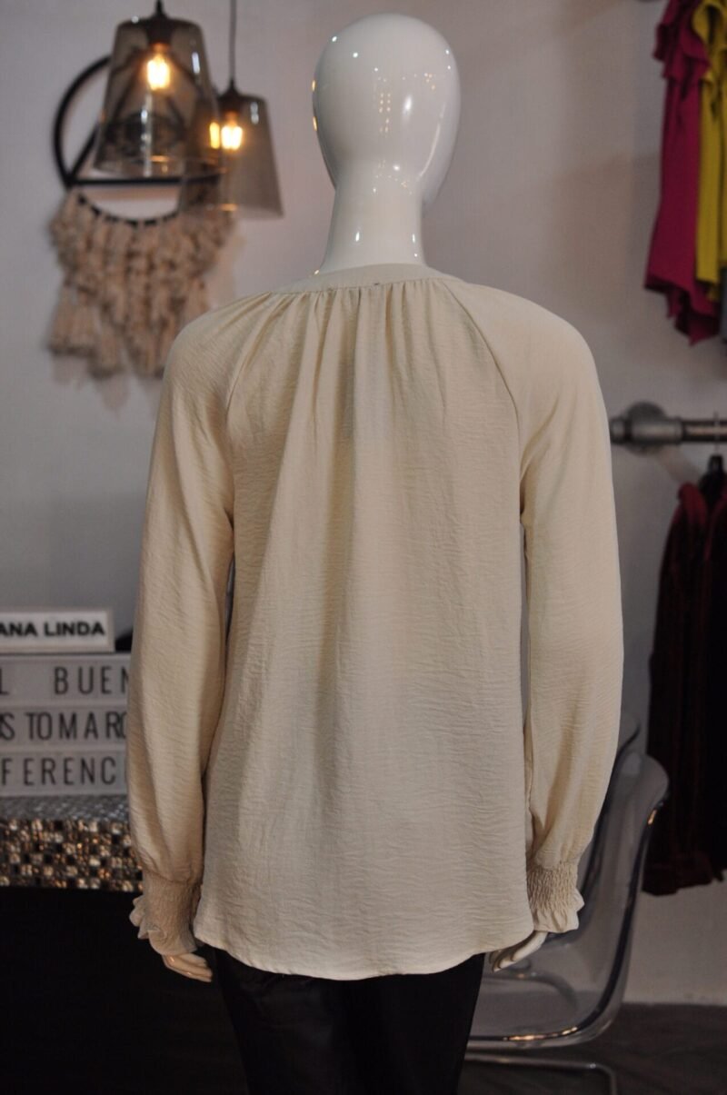 Blusa lisa beige - Image 4