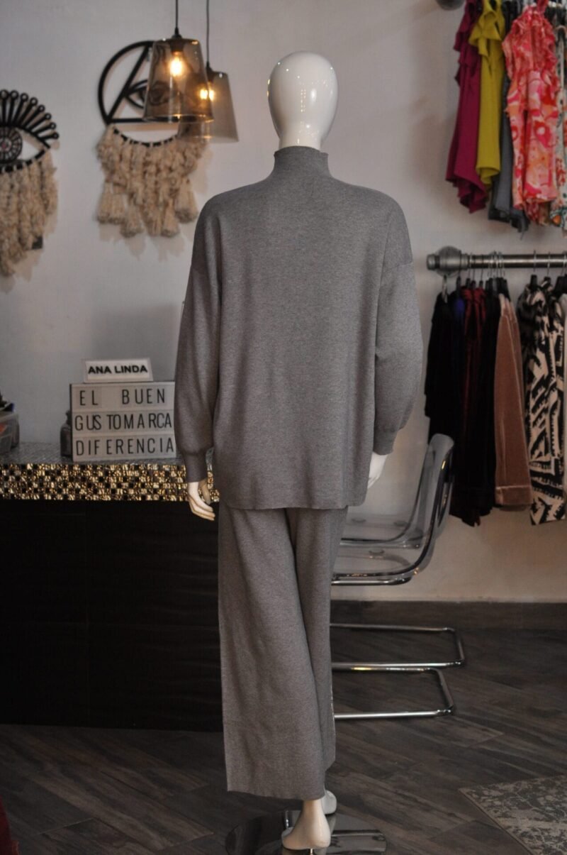 Set pants liso gris con piedritas - Image 3