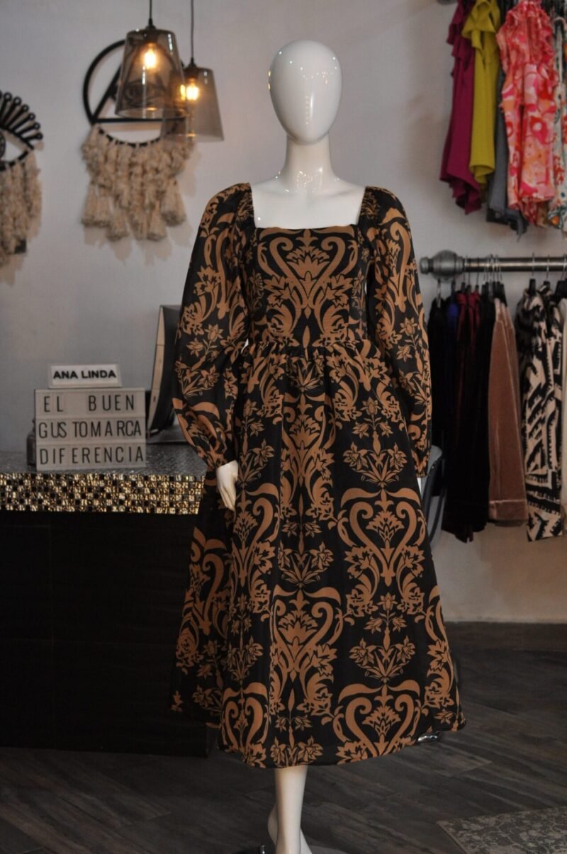 Vestido midi estampado café y negro