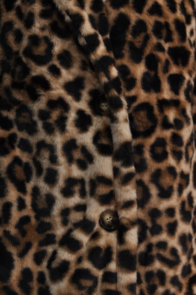 Abrigo estampado animal print - Image 4