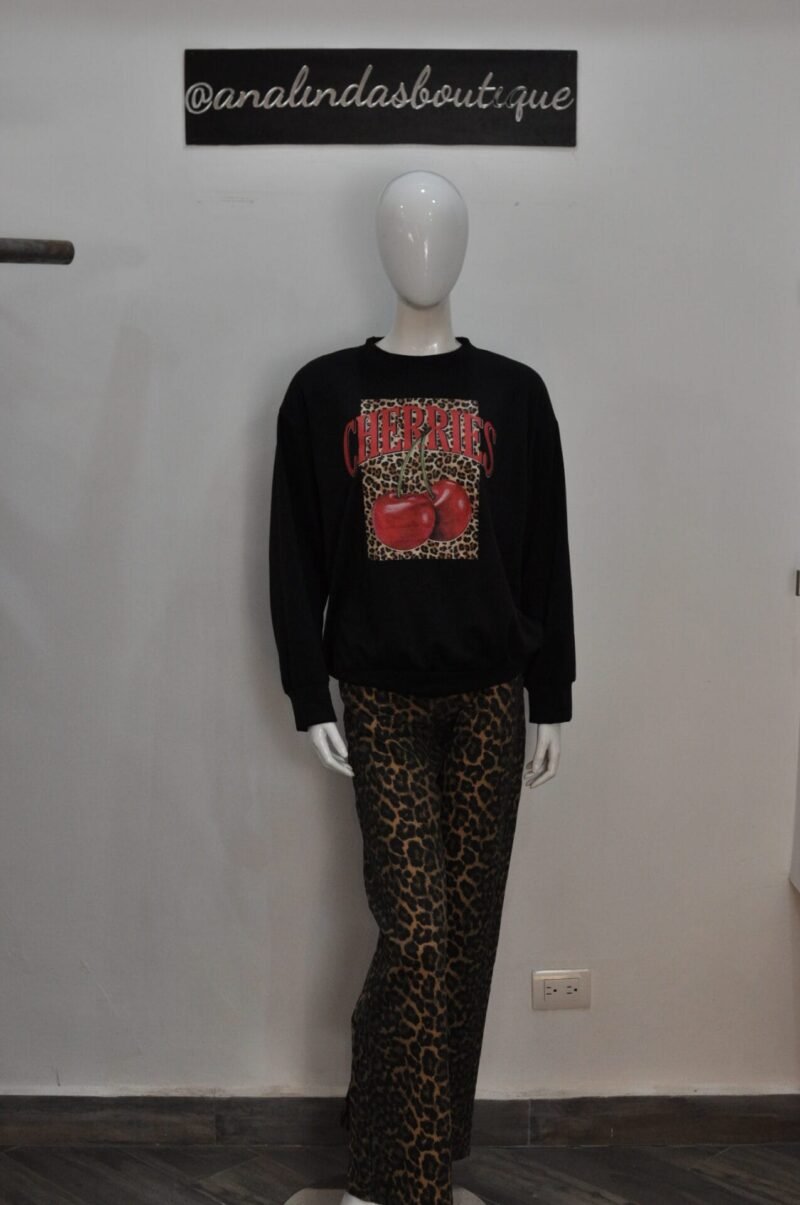 Sudadera Cherry negra - Image 7