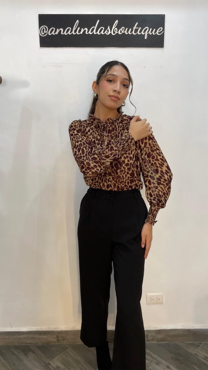 Blusa animal print - Image 2