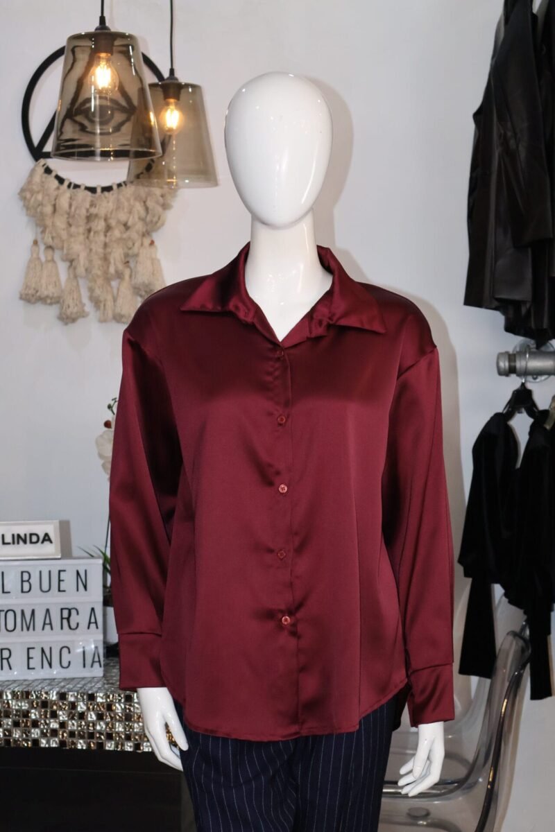 Blusa manga larga guinda