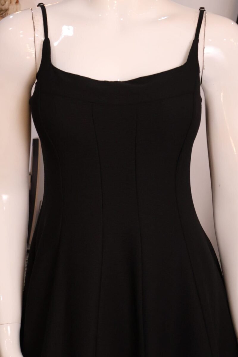 Vestido tirantes liso negro - Image 2