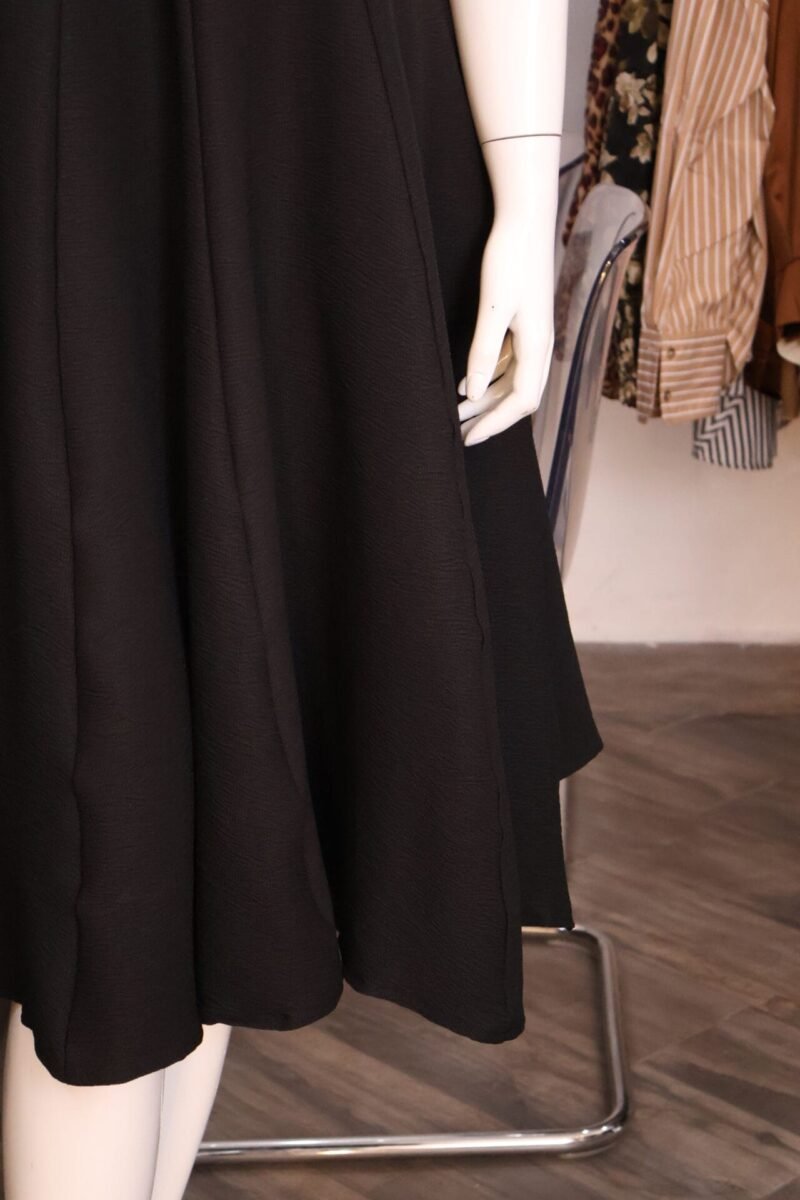 Vestido tirantes liso negro - Image 4