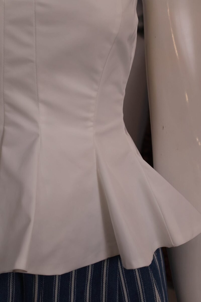 Blusa plisada blanca - Image 4
