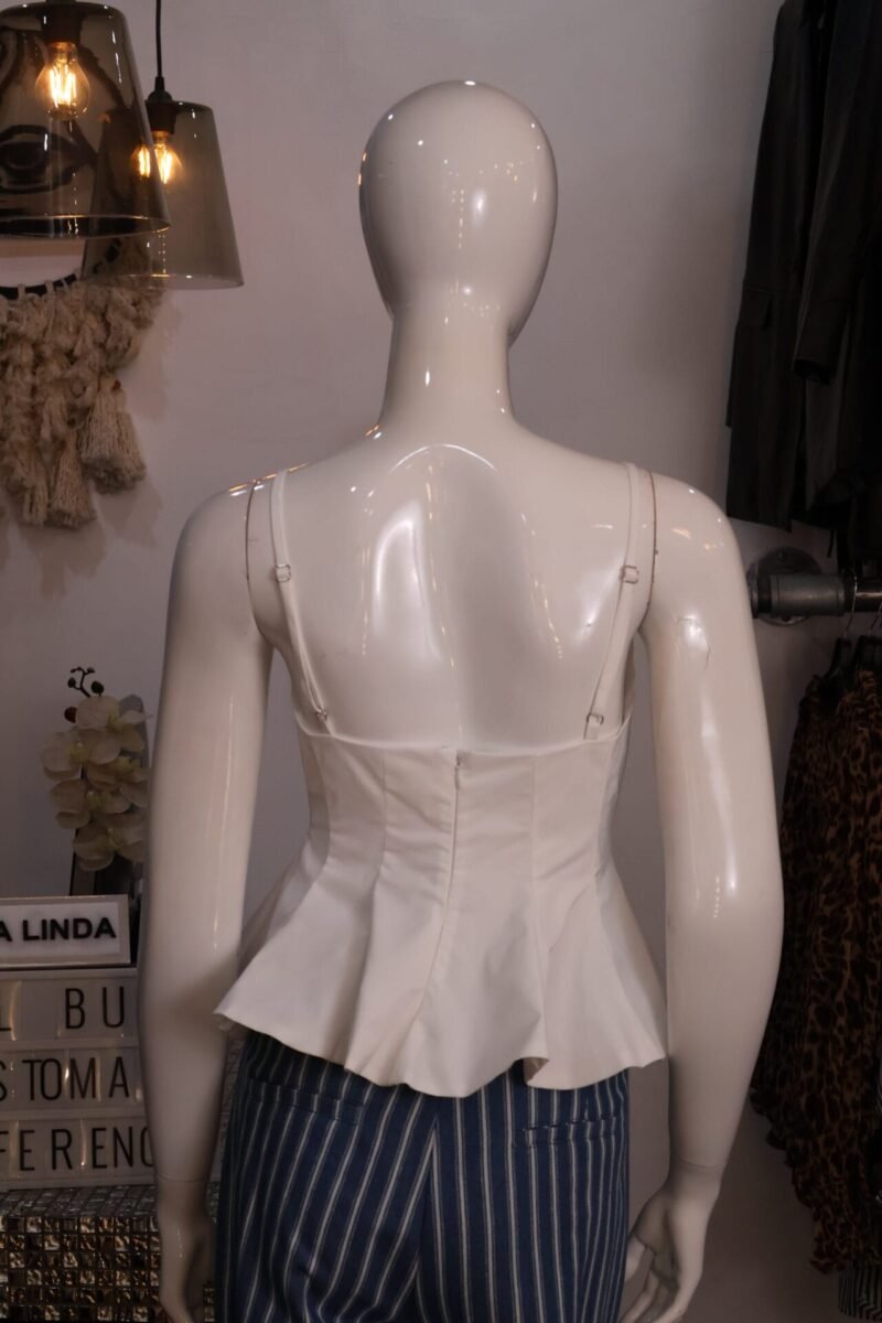 Blusa plisada blanca - Image 6