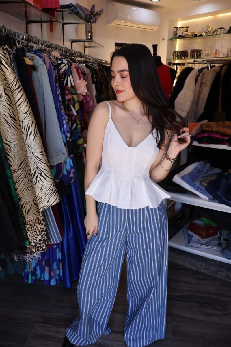Blusa plisada blanca - Image 2