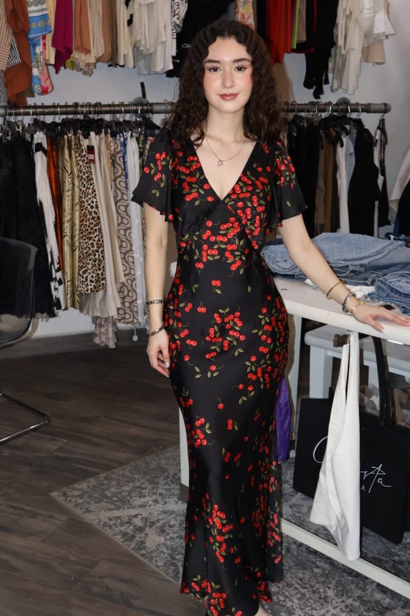 Vestido negro de cherry - Image 2