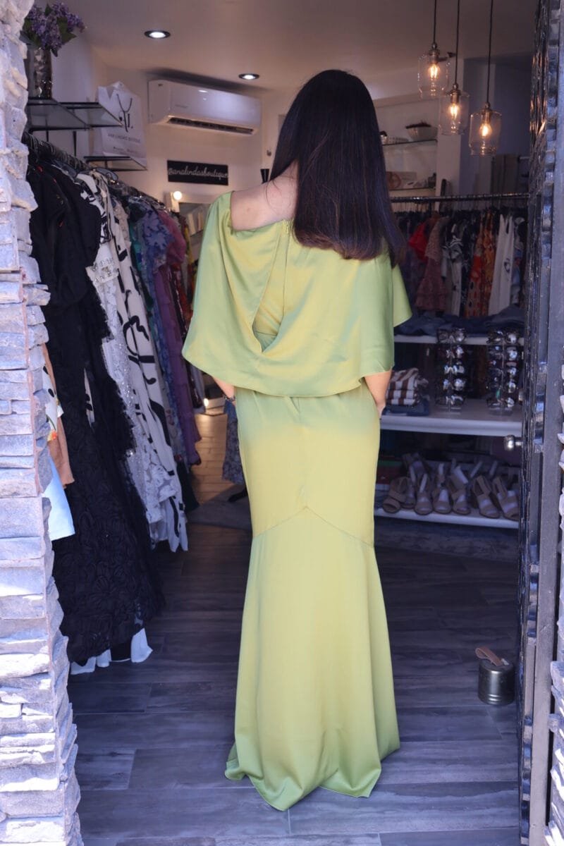 Vestido liso verde limón tipo satin - Image 5
