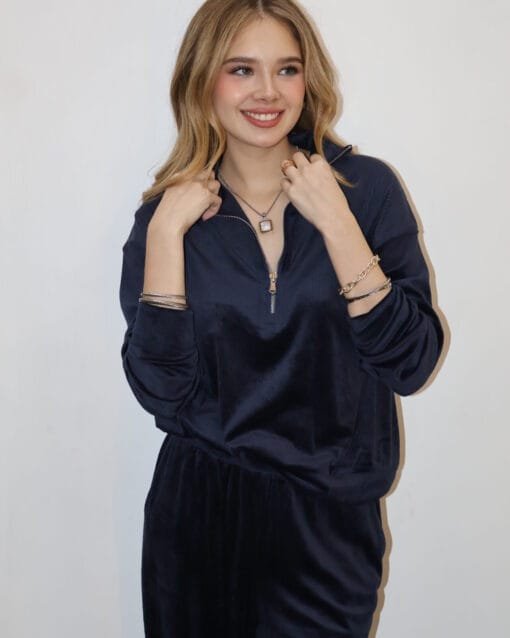 Set de pants azul con zíper