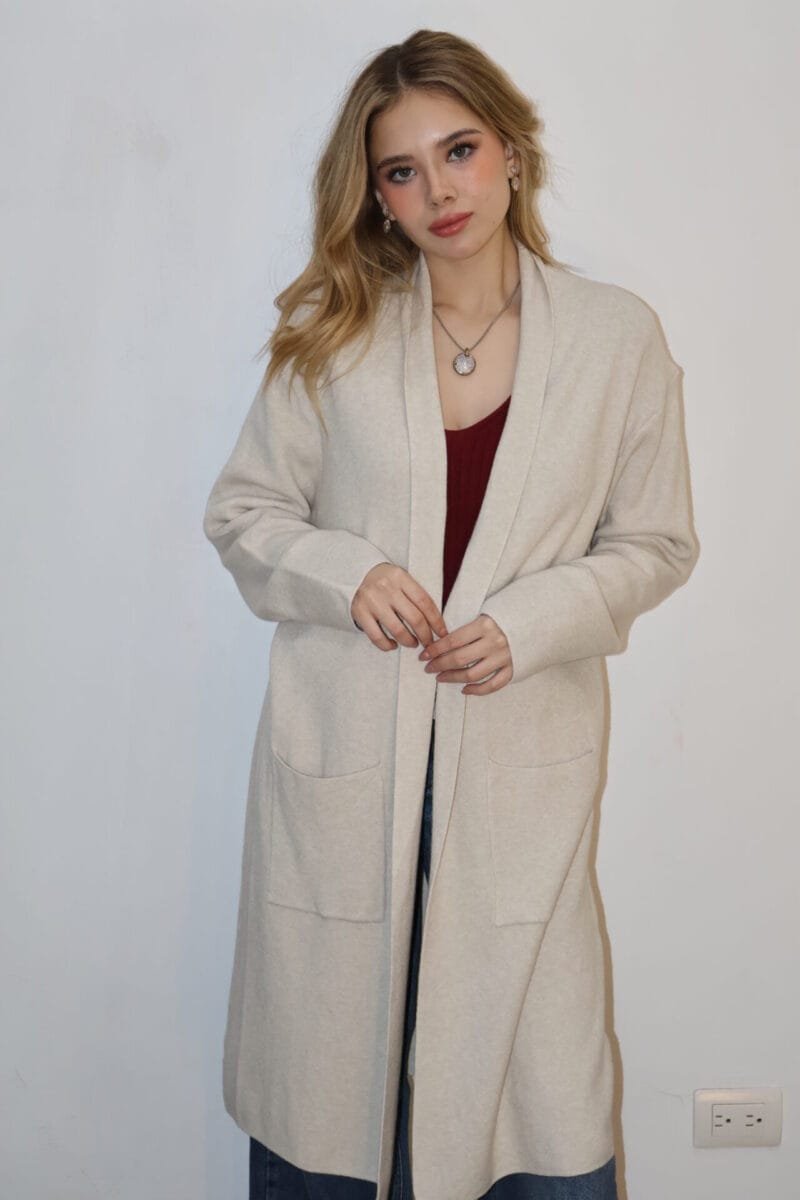 sueter liso largo manga larga beige - Image 3