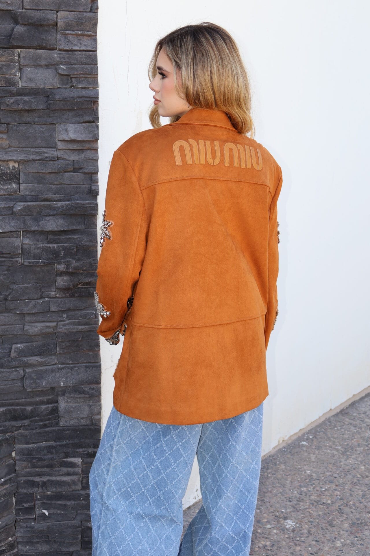 Saco Italiano café con detalles - Image 4