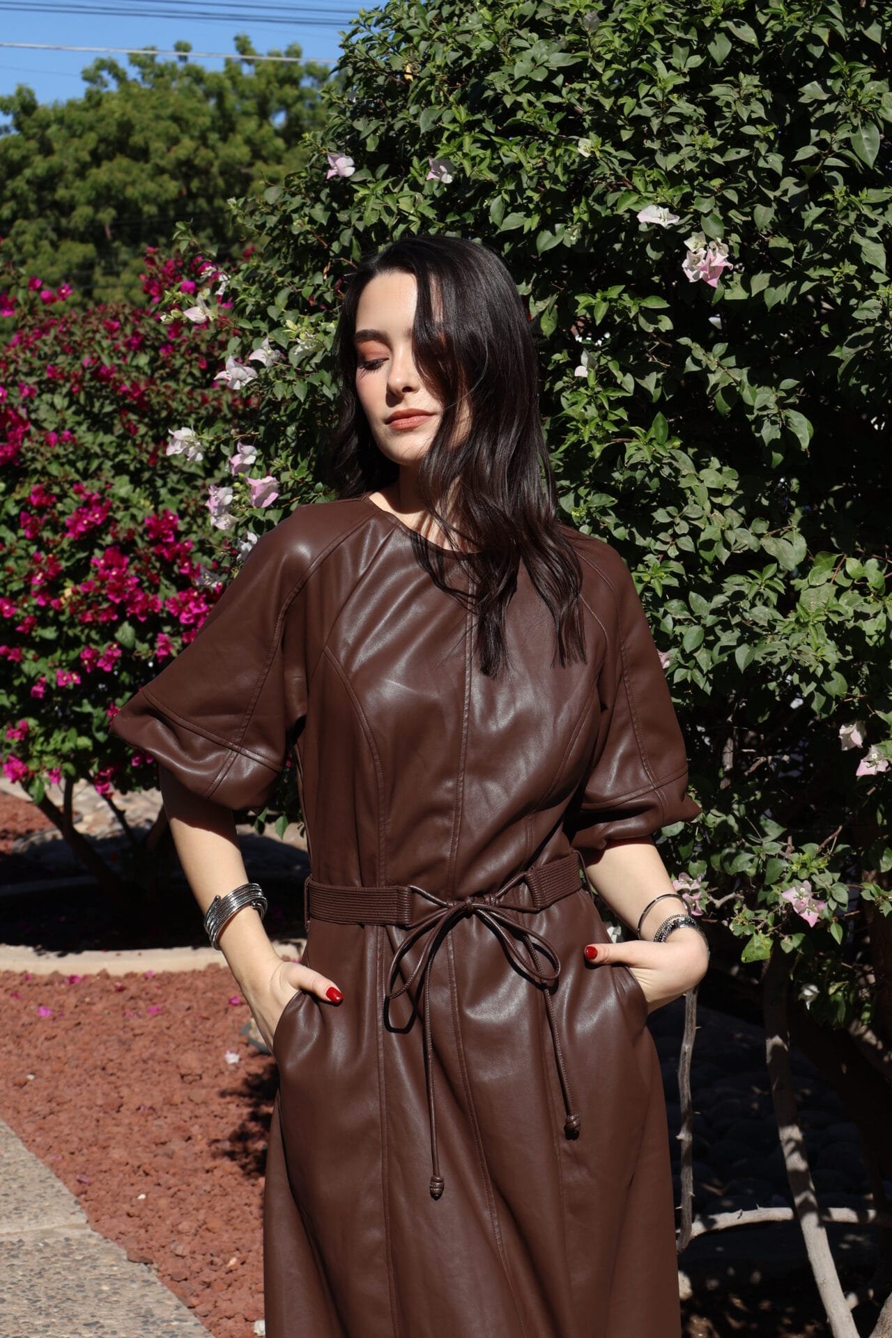 Vestido cafe con cinto - Image 3